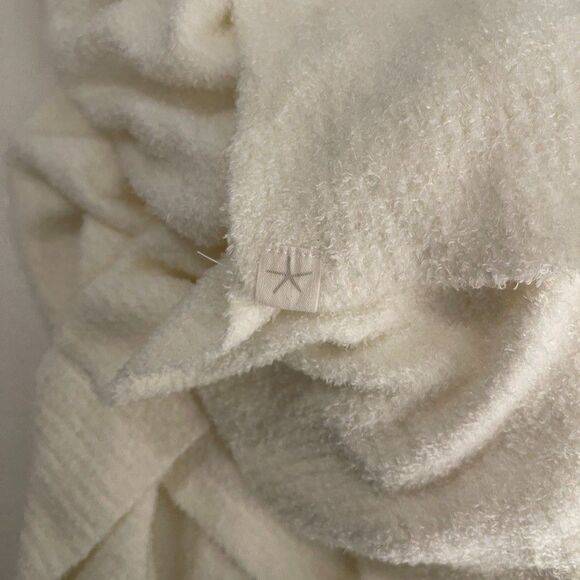 Barefoot Dreams Sweater Women's One Size Ivory Cozychic Lite Poncho Wrap Shawl - Picture 10 of 10